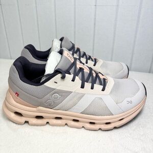 ON RUNNING Cloud Runner Shoes size 8